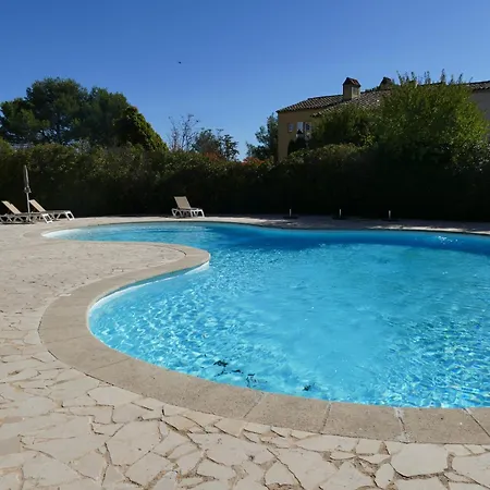 Appartement Clim & Piscine Sur Golf Pont-Royal Exterior photo