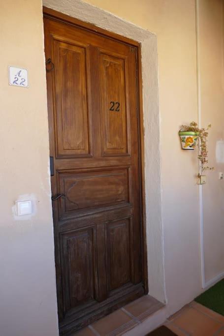 Apartment Clim & Piscine Sur Golf Pont-Royal